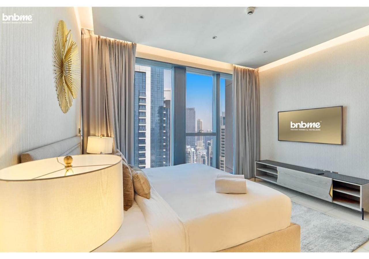 Appartamento Bnbme - Boulevard Heights Dubai Esterno foto