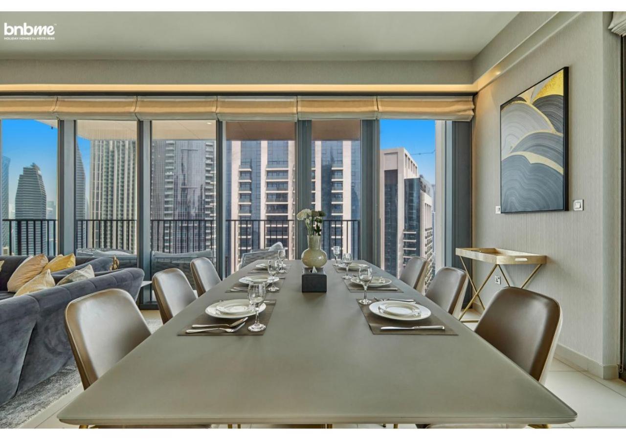Appartamento Bnbme - Boulevard Heights Dubai Esterno foto