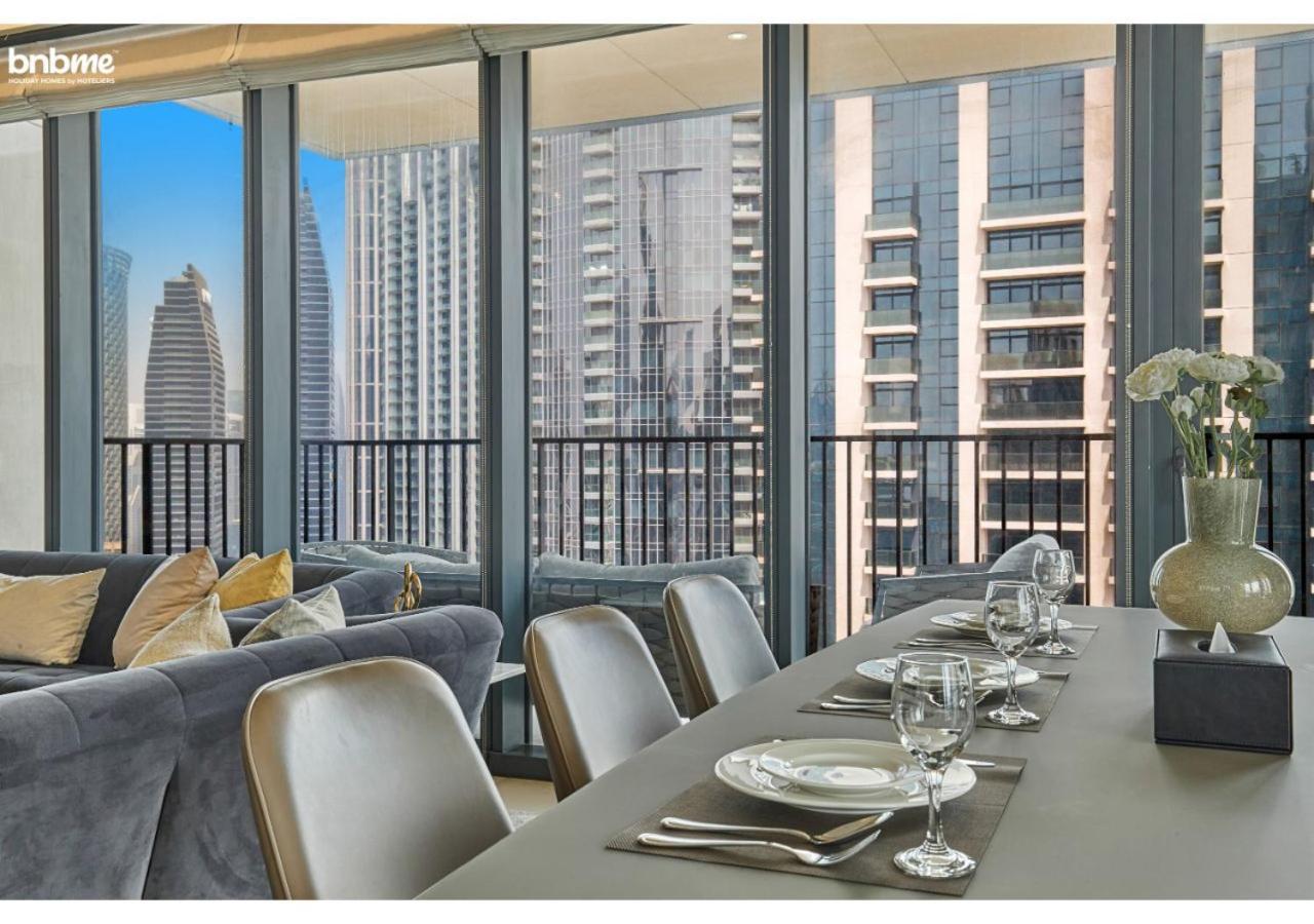 Appartamento Bnbme - Boulevard Heights Dubai Esterno foto