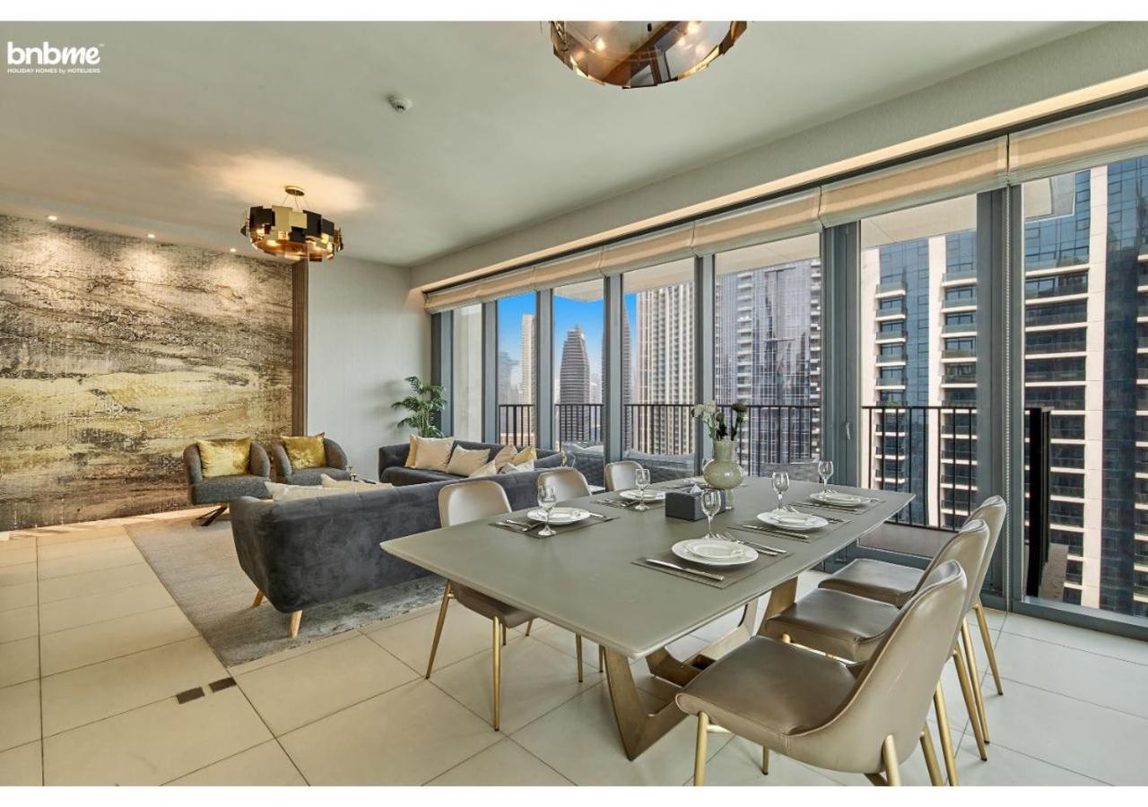 Appartamento Bnbme - Boulevard Heights Dubai Esterno foto